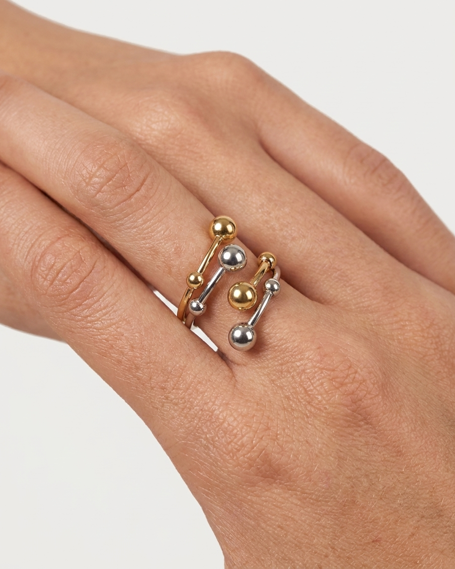 Anillo Espiral Bicolor con Esferas