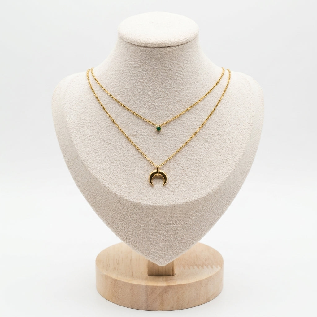 Collar Doble Luna y Piedra Verde