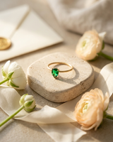 Anillo Cristal Verde Corte Pera