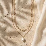 Collar Doble Paperclip con Perla Barroca