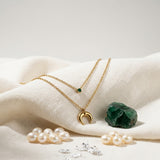 Collar Doble Luna y Piedra Verde